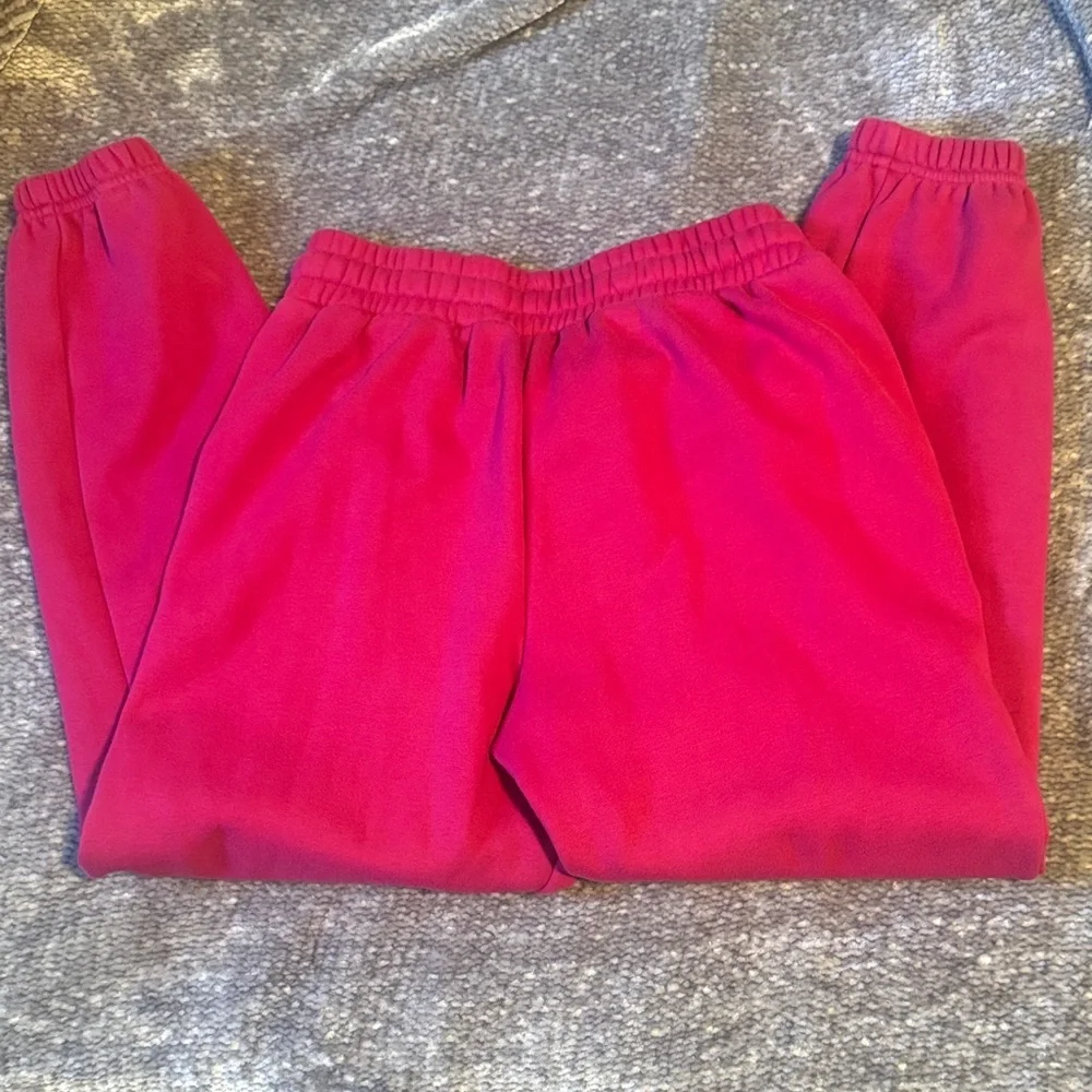 Fabletics || Go-To Joggers (S) - Picture 6 of 6